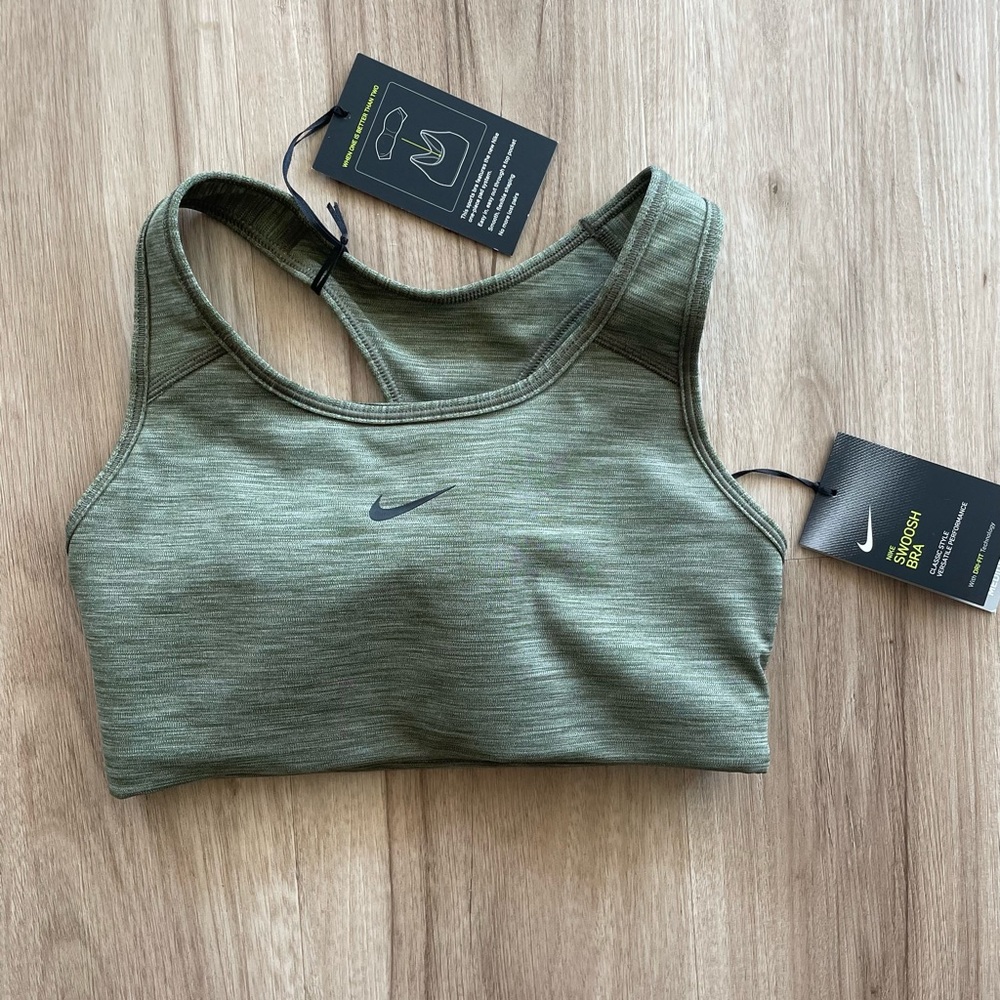 Nike Swoosh Sports Bra